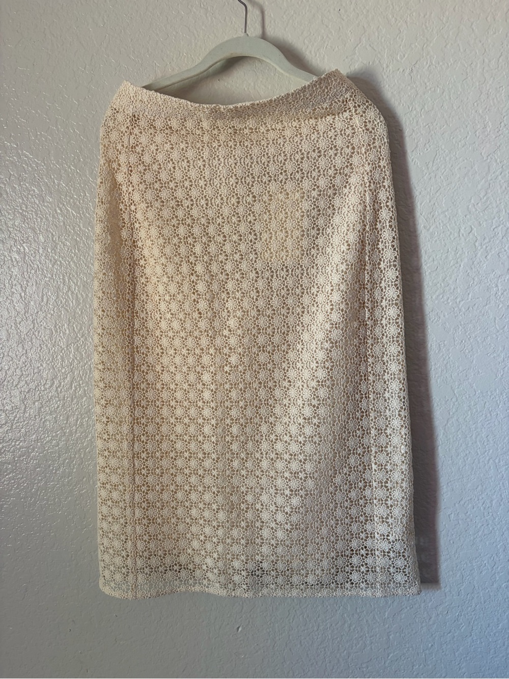 NWT Sezane Size 8 Magalia Skirt Ecru